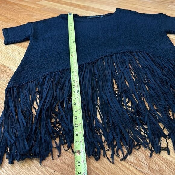 GABBY ISABELLA Fringe Sweater Size Large - Picture 8 of 8